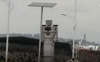 Robot chỉ đường sử dụng năng lượng Mặt Trời