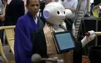 Robot có thể… tụng kinh trong đám tang