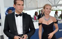 Scarlett Johansson chia tay chồng sau 2 năm kết hôn