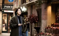 Lee Young Ae trẻ đến khó tin trong phim mới