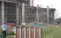 Giàn giáo công trình ở Đà Nẵng bị sập khi vừa đổ bê tông xong