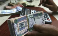 Saudi Arabia: Thâm hụt ngân sách giảm mạnh trong nửa đầu năm nay