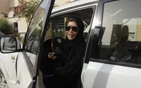 Saudi Arabia lần đầu tiên cho phép phụ nữ lái xe