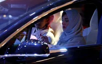 Phụ nữ Saudi Arabia lần đầu tiên tham dự triển lãm xe hơi