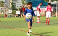 Gặp gỡ Thục Nghi - cô bé 11 tuổi tài năng của bóng đá Việt Nam