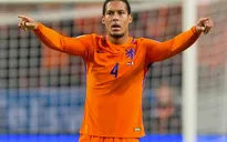 Fan "bóc mẽ" áo đấu siêu đẹp của Liverpool lấy cảm hứng từ... Van Dijk