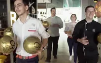 Chơi trội, C.Ronaldo tặng QBV cho khách hàng