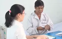 Đến tận giường bệnh thu viện phí