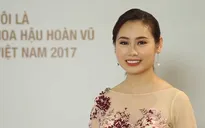 Thí sinh Hoa hậu Hoàn vũ Việt Nam 2017 lỡ miệng nói mình… 59 tuổi khi ăn tối cùng trai đẹp