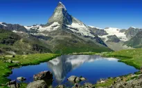 Mùa hè tuyệt đẹp trên dãy núi Alps