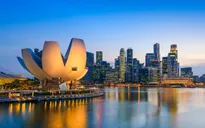 Singapore bất ngờ tăng trưởng vượt kỳ vọng