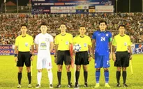 Vòng 25 giải VĐQG V.League 2017: VPF mời 2 trọng tài ngoại điều khiển 2 trận tâm điểm