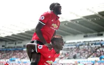 Tiếp tục thắng 4-0, Man Utd xây chắc ngôi đầu Ngoại hạng Anh