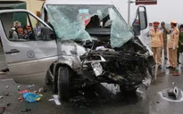 Tai nạn nghiêm trọng ở Hà Nam, 17 người thương vong