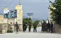 Taliban tấn công căn cứ quân sự Afghanistan, 130 người thiệt mạng