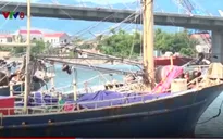 Quảng Bình: Hàng loạt tàu cá vỏ thép phải nằm bờ vì hư hỏng