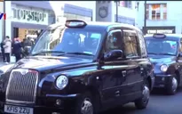 Taxi truyền thống Black Cab - Biểu tượng của London