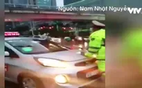 Xác định tài xế taxi cố tình cản trở đoàn xe ưu tiên