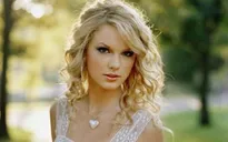 Taylor Swift "chạy trốn" mạng xã hội?