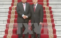 Lãnh đạo nước ta gửi hoa và điện mừng tới Tổng Bí thư, Chủ tịch nước Lào Bounnhang Volachith