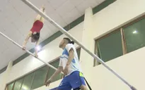 Sự khổ luyện của các VĐV Thể dục dụng cụ