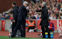 HLV Mourinho hài lòng về Lukaku, tức giận về vụ từ chối bắt tay HLV Stoke