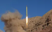 Iran khẳng định quyết tâm phát triển tên lửa đạn đạo
