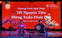 Cộng đồng người Việt ở Nga mừng Tết Nguyên tiêu