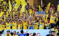 Cầu thủ và CĐV FLC Thanh Hoá hài lòng với ngôi á quân V. League 2017