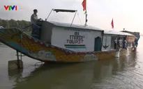 Thừa Thiên - Huế thả cá tái tạo nguồn lợi thủy sản trên sông Hương