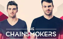 Nhóm nhạc The Chainsmokers biểu diễn tại Việt Nam