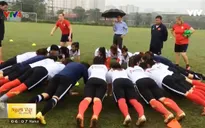 "Sứ giả thể thao" Mỹ giao lưu với tuyển bóng đá nữ Hà Nội