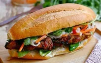 Khó quên hương vị bánh mì thịt nướng xíu mại