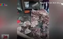 Dư luận trái chiều về chuyện quầy thịt lợn bị hắt dầu luyn ở Hải Phòng