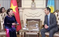 Chủ tịch Quốc hội hội kiến Thủ tướng Kazakhstan