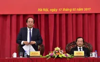 Thủ tướng nhắc nhở việc DN "lên xếp hàng" ở Bộ Xây dựng