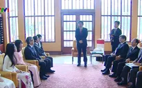 Thủ tướng Nhật Bản gặp gỡ lãnh đạo Đại học Quốc gia Hà Nội