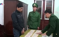 Bắt quả tang đối tượng lưu hành 80 triệu đồng tiền giả