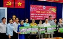 Lãnh đạo TP.HCM thăm hỏi, chúc Tết các gia đình khó khăn