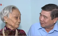 Lãnh đạo TP.HCM thăm Bà mẹ Việt Nam anh hùng