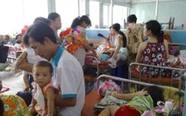 Nhiều trẻ mắc ho gà biến chứng viêm phổi dịp Tết