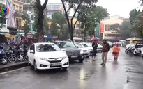 Hà Nội chính thức có bảng giá trông giữ ô tô, xe máy từ 1/1/2018