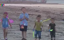 Trung thu của trẻ em vùng tâm bão Quảng Bình