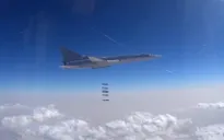 Máy bay ném bom Tu-22 của Nga không kích các cứ điểm IS ở Syria