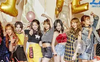 TWICE "nhá hàng" trước ngày ra mắt album đầu tay