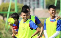 U20 Việt Nam rộn tiếng cười trong bài luyện quân độc đáo của HLV Hoàng Anh Tuấn