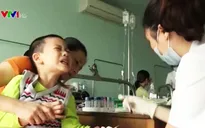 Gian nan chặng đường chống chọi ung thư ở trẻ em