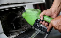 Venezuela niêm yết giá dầu bằng đồng Nhân dân tệ