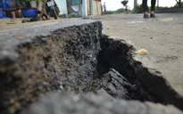 An Giang: Xuất hiện nhiều vết nứt nguy hiểm trên Quốc lộ 91