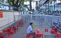 Sửa rào chắn “làm khó” người đi bộ ở quận 5, TP.HCM